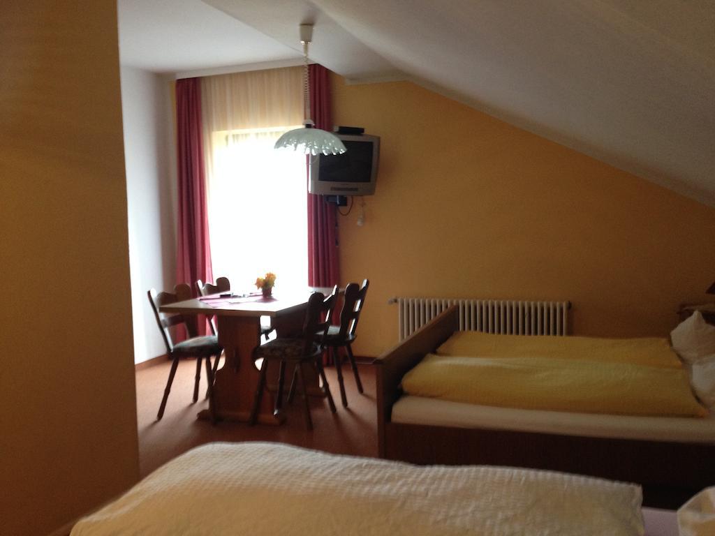 Gasthaus Pension Sternknockel Боденмайс Номер фото